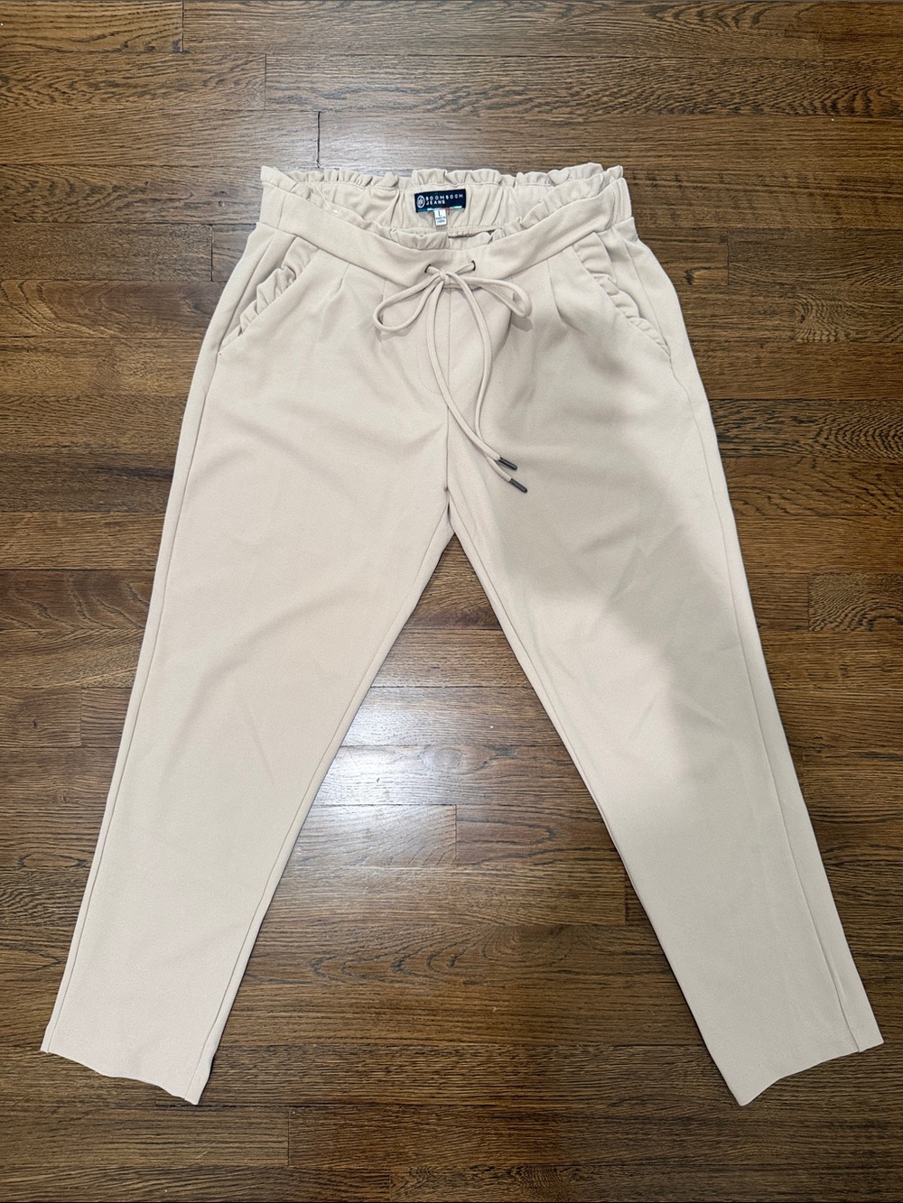 Women Cream Drawstring Pants
